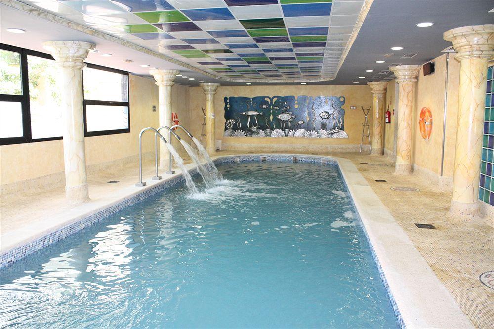 Apartamentos Marina D'Or Beach オロペサ・デル・マール エクステリア 写真